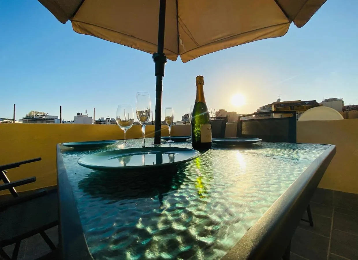 Fresh And Modern Delux Apartment In 1 Min From The Beach! Fuengirola