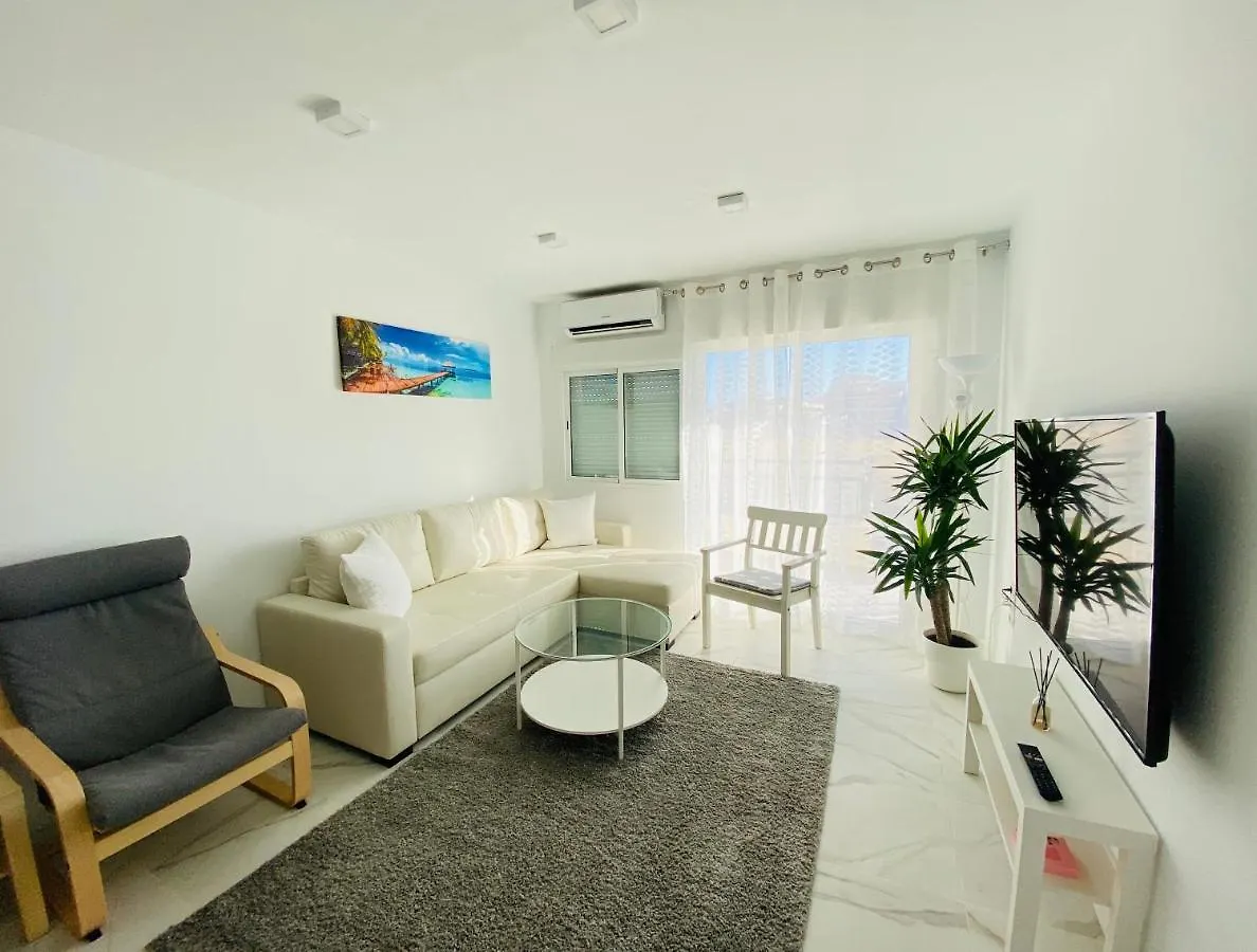 Fresh And Modern Delux Apartment In 1 Min From The Beach! Fuengirola Spain