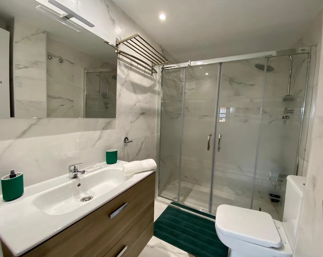 Fresh And Modern Delux Apartment In 1 Min From The Beach! Fuengirola