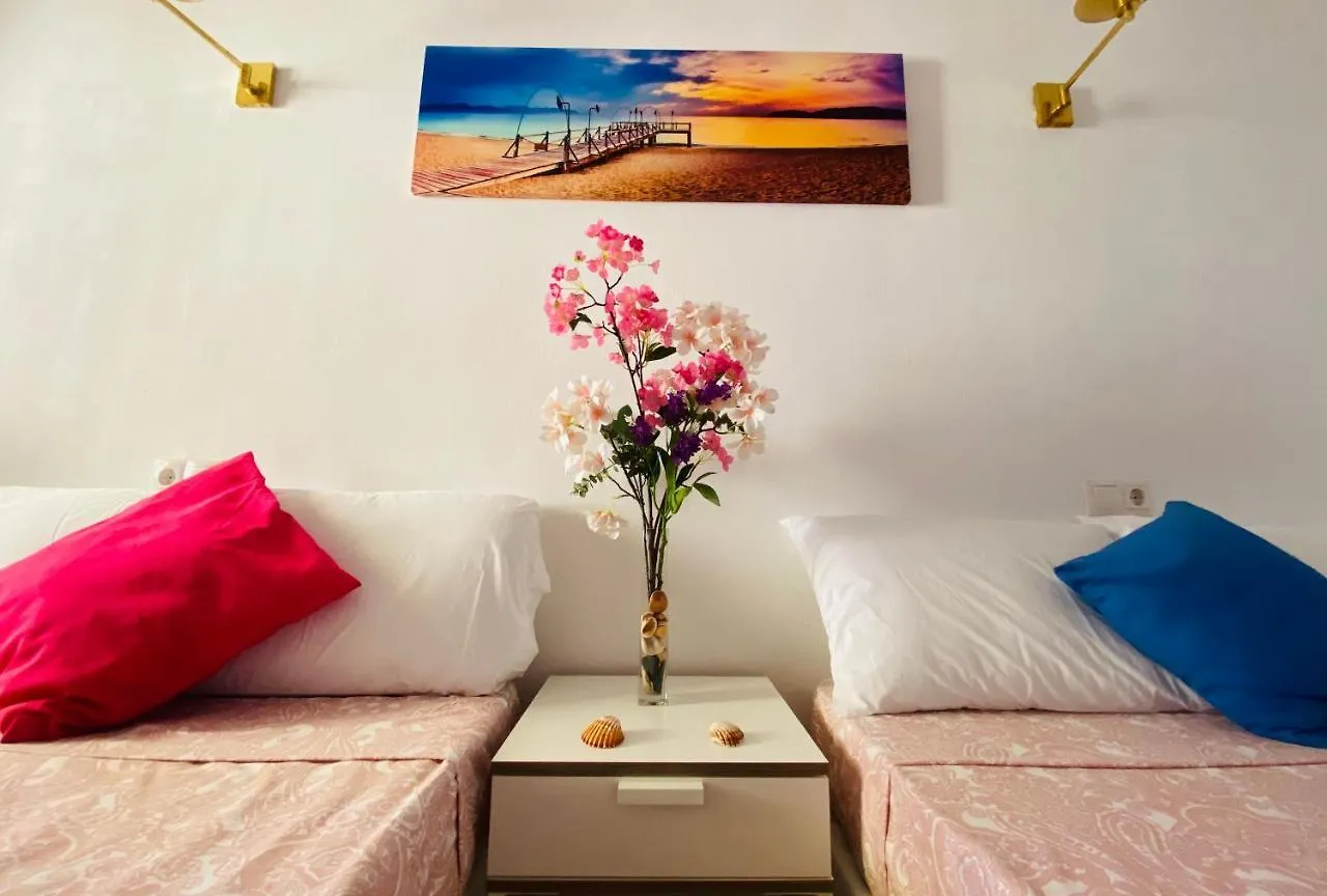 Fresh And Modern Delux Apartment In 1 Min From The Beach! 丰希罗拉 西班牙